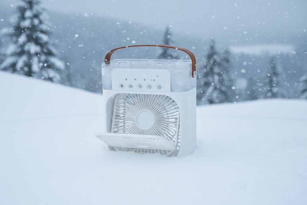3-in-1 Air Cooling Mini Fan with Misting (Copie)